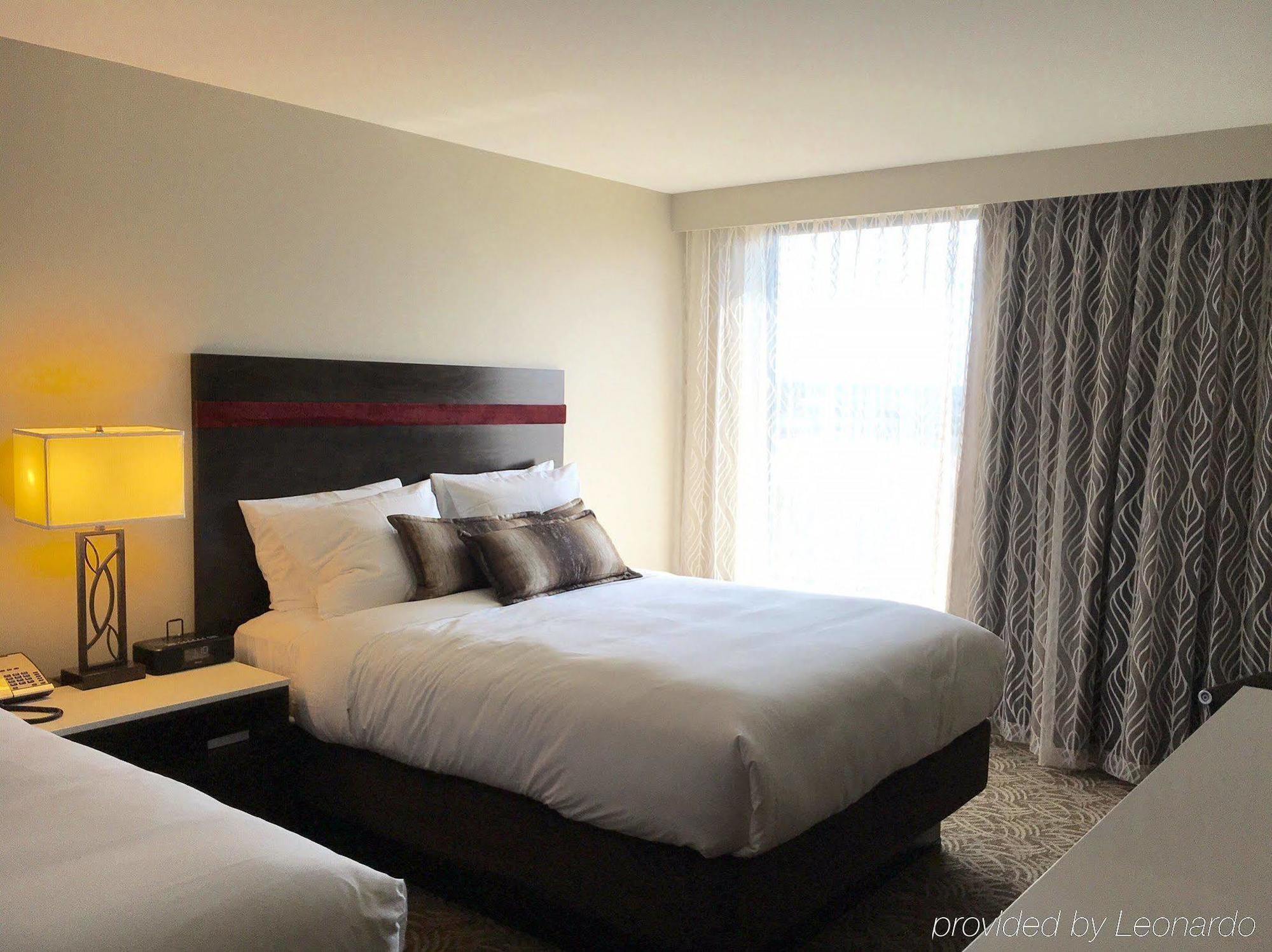 Holiday Inn Chicago Schaumburg By Ihg エクステリア 写真